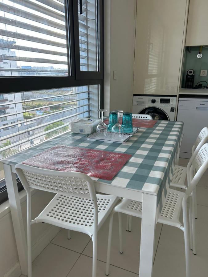 Yingying Apartamento With A Free Parking Space ลิสบอน ภายนอก รูปภาพ